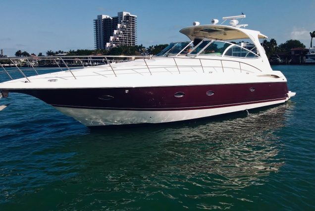 50ft Cruiser Yacht luxury boat available for charter in Miami waters