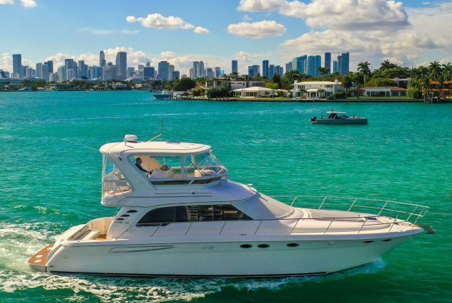MISTRESS 55ft Sea Ray Yacht luxury yacht available for charter in Miami