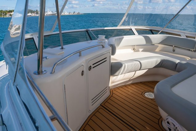 MISTRESS 55ft Sea Ray Yacht elevated lounge offering panoramic ocean views