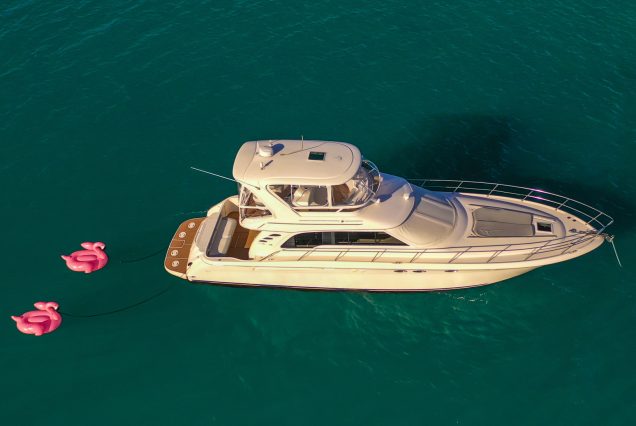MISTRESS 55ft Sea Ray Yacht luxury yacht available for charter in Miami