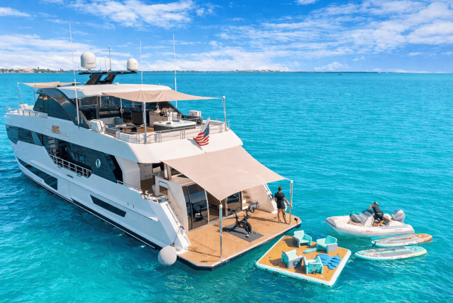 VIP 95ft Ocean Alexander Yacht With Jacuzzi large swim platform with direct sea access