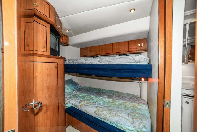 50ft Sea Ray Yacht stylish master bedroom designed for comfort at sea