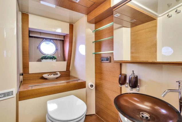 65ft Azimut Ram washroom Miami Marina