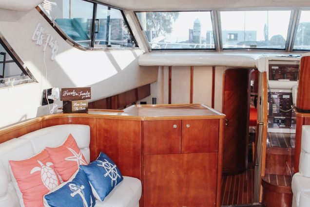 Viking Princess 55ft TA-KEE-LA Miami interior dining area perfect for meals and gatherings