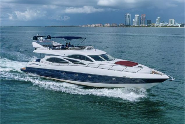 80ft Sunseeker Manhattan SlipTease luxury yacht available for charter in Miami