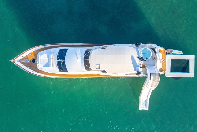 90ft Azimut Dream With Jacuzzi Miami yacht rental with water activities
