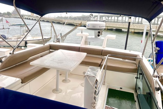Fairline Squadron 45ft Pasha Yacht open flybridge lounge perfect for relaxing and socializing