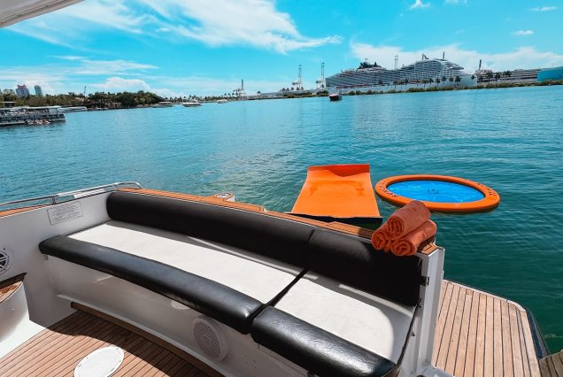 Viking Princess 55ft TA-KEE-LA Miami boarding area with easy access to the upper deck.