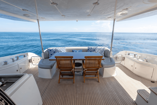 70ft Azimut “Days Like This” boarding area with smooth access to all decks