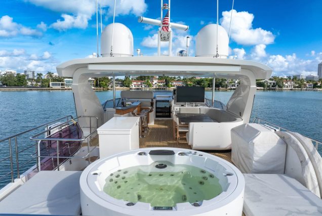 88ft Azimut Cloud9 Miami onboard jacuzzi for a luxurious spa-like experience at sea