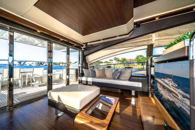 72ft Azimut Blackjack Miami refined dining area perfect for onboard meals and celebrations