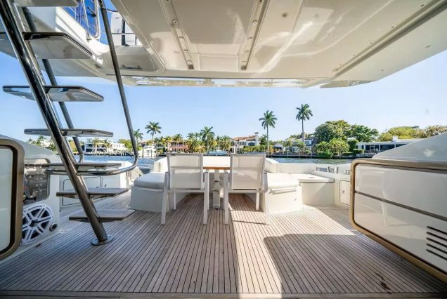 72ft Azimut Blackjack Miami smooth boarding access to all entertainment areas