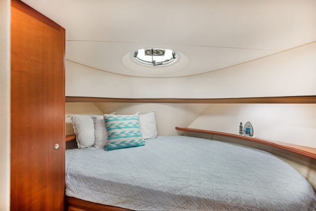 41ft Silverton Miami guest cabin with cozy interiors and comfortable sleeping space