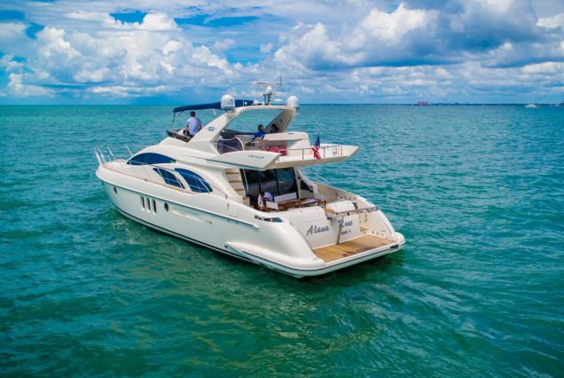 62ft Azimut Alana Rose Miami swim platform with seamless water access