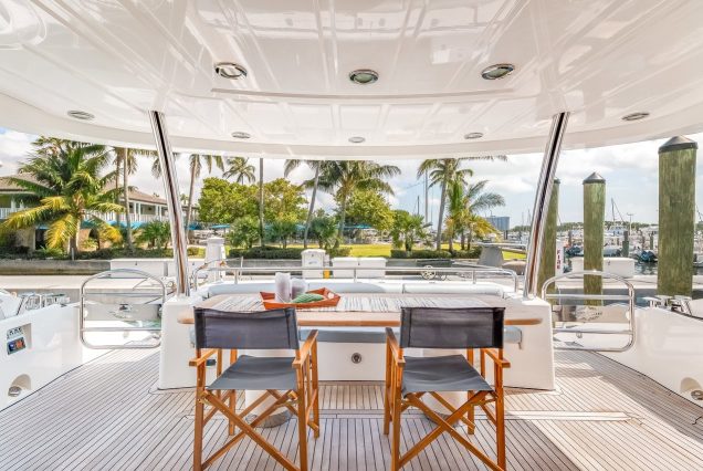 80ft Sunseeker Miami smooth boarding access to all entertainment areas