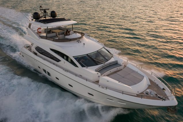 80ft Sunseeker Miami luxury yacht with jacuzzi available for charter