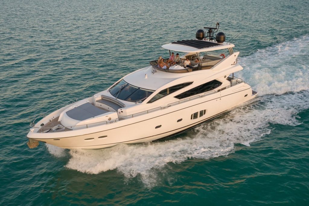 80ft Sunseeker Miami luxury yacht with jacuzzi available for charter