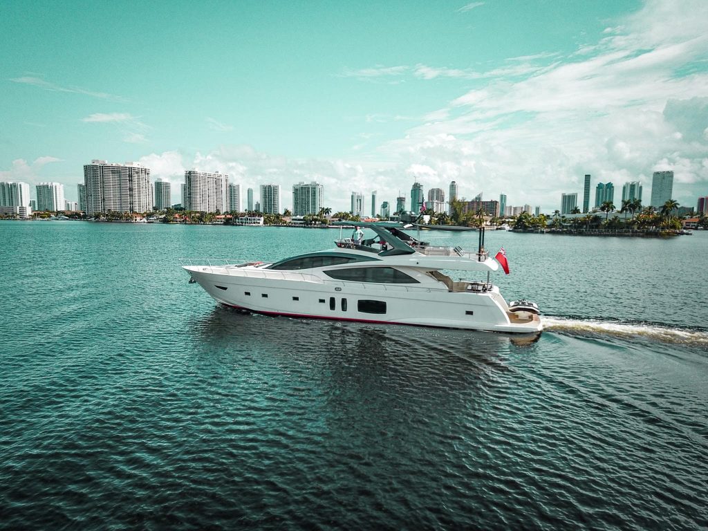 El-Patron 86ft Astondoa Miami luxury yacht with jacuzzi available for charter