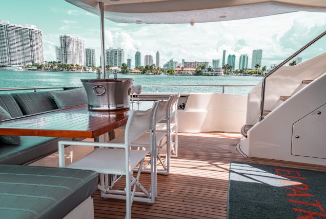 El-Patron 86ft Astondoa Miami smooth boarding access to all entertainment areas with comfortable seating area