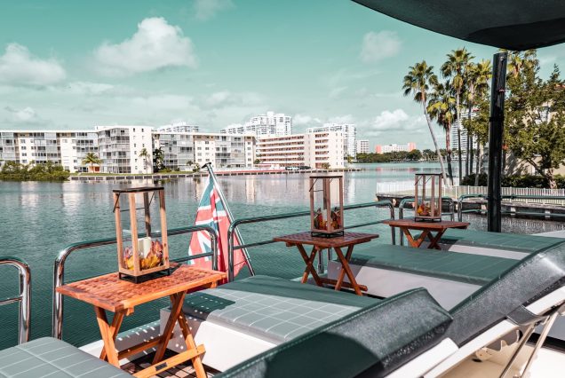 El-Patron 86ft Astondoa Miami upper deck ideal for open-air cruising and relaxation
