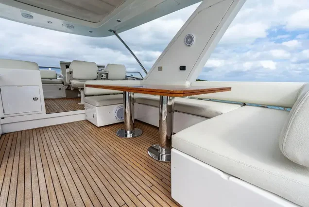 70ft Azimut Le Grand Bleu Miami upper deck seating with table for cocktails and fine dining