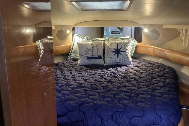 44ft Sea Ray Harmony Miami guest cabin with cozy interiors and comfortable sleeping space
