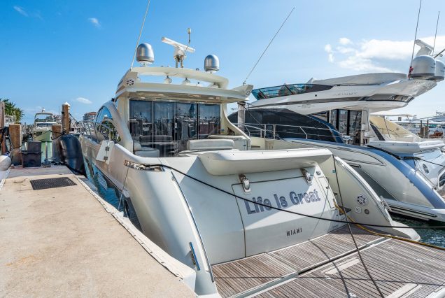 Azimut 62ft LIFE IS GREAT Miami swim platform with easy access to the water