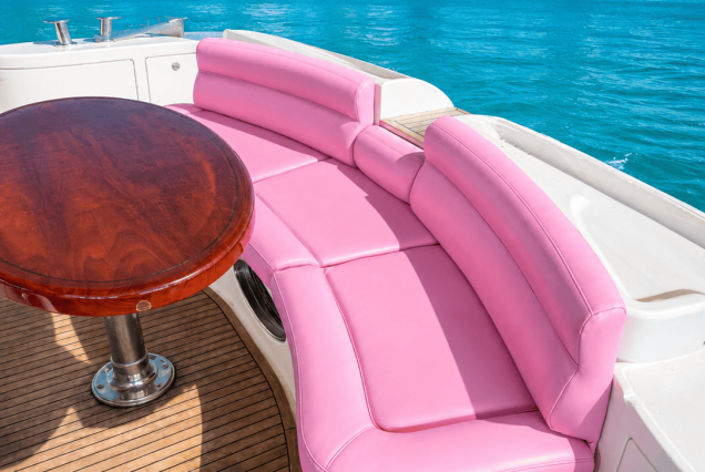 AZIMUT Victoria 70ft Pink Miami grand boarding entrance with easy access to all deck areas with large table and seating area