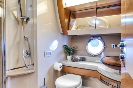 65ft Azimut Ram washroom Miami Marina