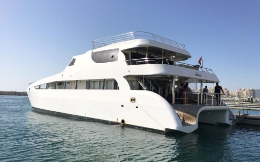 100ft Dream Houseboat Photo stand in Dubai sea water