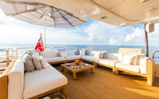 Luxury 110ft Benetti