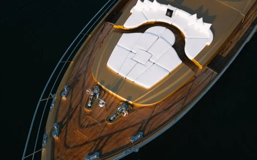 AK ROYALTY LUXURY YACHT 136FT