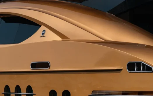 AK ROYALTY LUXURY YACHT 136FT