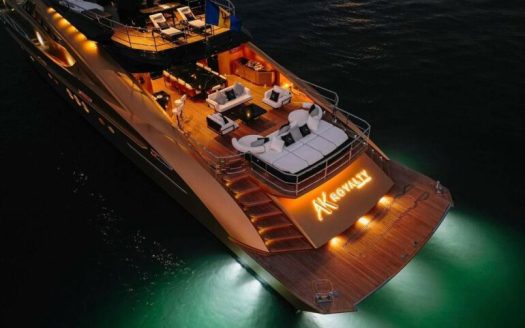 AK ROYALTY LUXURY YACHT 136FT