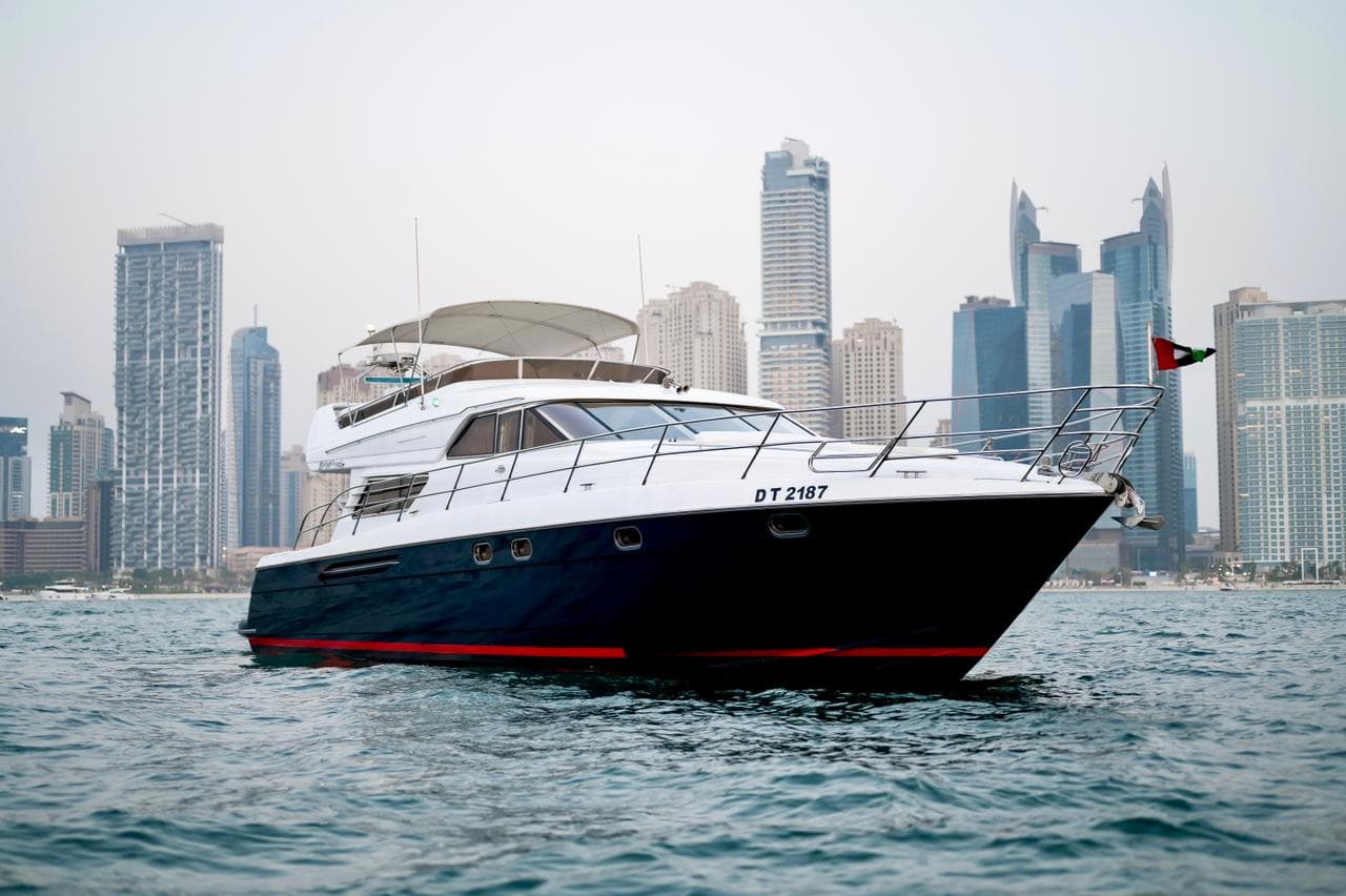 Blue Mermaid 60ft Front Bow Deck with Dubai Skyline