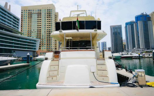 80FT ITALIAN AZIMUT With Jacuzzi