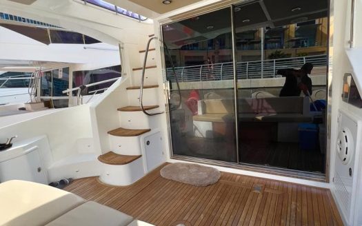 Luxury AZIMUT 45FT YACHT