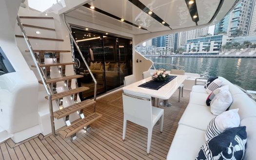 Luxury 75ft Lux Model 2024