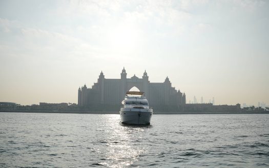 88ft Majesty with Jacuzzi