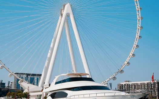 92ft Maiora Luxury Yacht