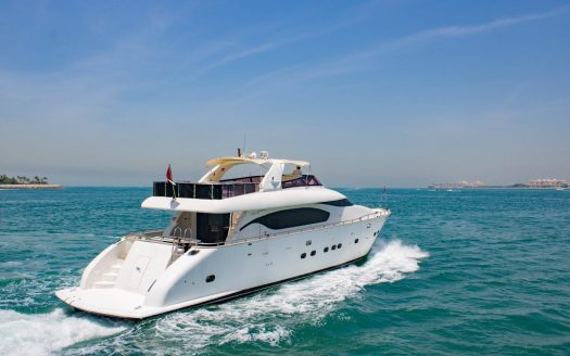 92ft Maiora Luxury Yacht