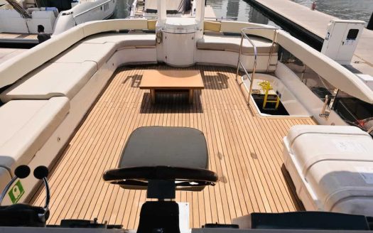 60ft Azimut