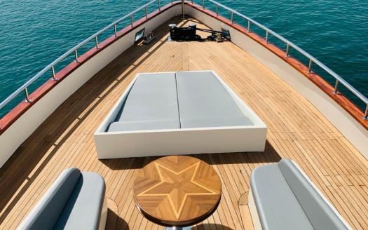 151ft Luxurious Yacht