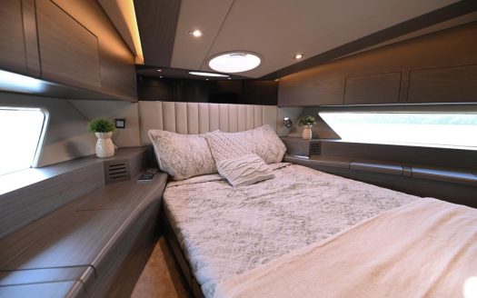 50ft Luxury Yacht (Model 2024)