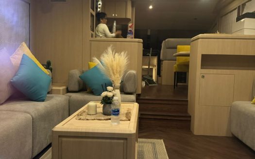 Blue Moon 64ft Yacht