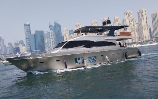 88ft Yacht With Jacuzzi