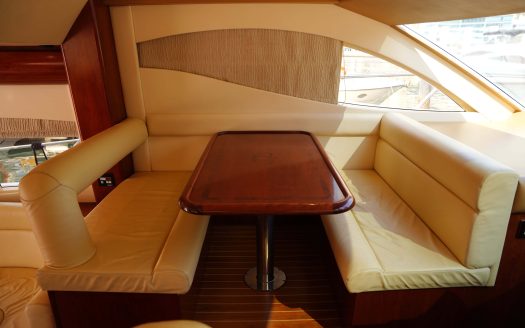 Serenity 52ft Majesty