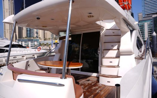 Serenity 52ft Majesty