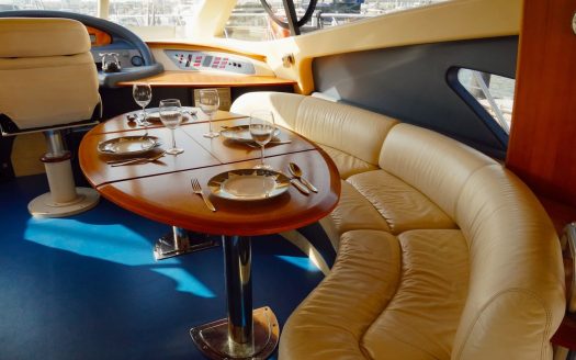 Oliviia 55ft Azimut (2024 refit)