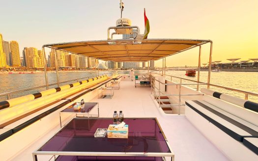 85ft Super yacht with Jacuzzi